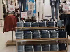 -UNIQLO(海岸城购物中心店)