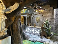 -暴风岛沉浸式体验馆(百联世纪店)