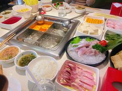 -海底捞火锅(中原万达广场店)