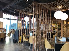 大堂-日进一片海.生腌海鲜火锅.宵夜烧烤(三里屯总店)