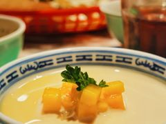 -禄婶鸡煲·打边炉