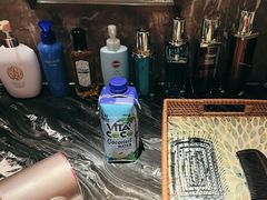 -浅深(世茂滨江精品店)