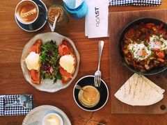 -ROAST coffee & eatery