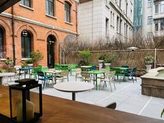 -潮一不贰·法式甜品·生日蛋糕·西式简餐(外滩店)