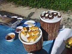 -亚龙湾希尔顿自助餐厅·海鲜·烧烤·沙滩BBQ·现场乐队