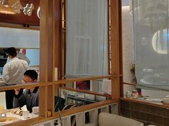 -三人行骨头王火锅(长寿店)