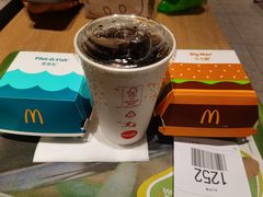 -麦当劳(郑州正弘城店)
