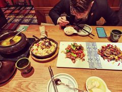 -云海肴·汽锅鸡·云南菜(天山百盛优客店)