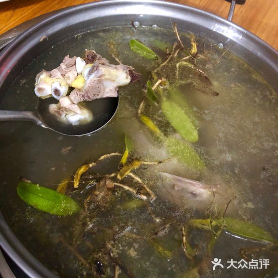 春城鸡煲