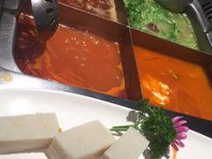 -海底捞火锅鲜切牛肉主题店(长寿路店)