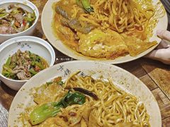 -方铲铲·成都板凳面(滨江银泰店)