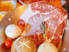 -叽叽扎扎烤肉场(生态城万达店)