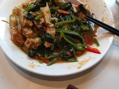 -清真·卡德尔大叔新疆主题餐厅(龙汇路店)