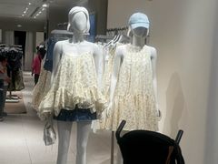 -URBAN REVIVO(西安Momopark店)