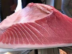 -铭牛烧肉·和牛海鲜自助(高新月牙湖店)