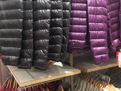 -优衣库(上海金桥国际商业广场店)