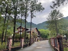 -汕尾莲花山温泉度假村