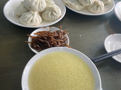 -四平包子铺