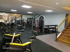 -悦耐私教健身馆(保利中心店)