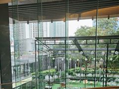 -深圳温德姆至尊酒店·大堂吧·户外花园