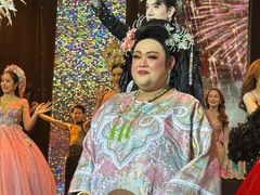-金东尼人妖秀