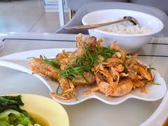 -覃记海鲜美食餐厅