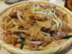 干炒牛河-明腾壹间茶餐厅(新都会花园广场店)