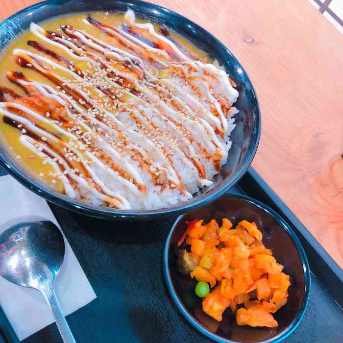颜工坊(庆春广场店)-"偶然间发现庆春地铁站这边有一长串的美食商.