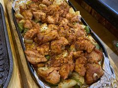 -老东镇啤酒屋海鲜加工·蒸汽海鲜·海鲜烧烤(台东店)