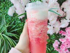 草莓酪酪-学姐家酸奶铺(江大店)