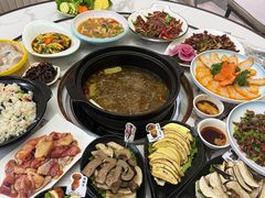 -原林野山菌火锅·炒菌(关上野生菌一条街店)