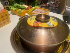 -润园四季椰子鸡火锅(卓越INTOWN店)
