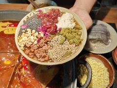 -陈陈火锅(较场口店)