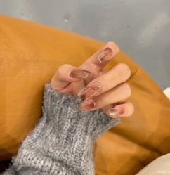 -IDO美甲美睫