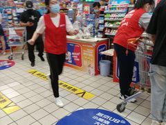 -物美超市(下沙店)