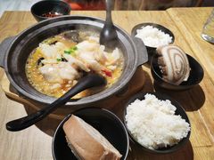 -极有家小鱼小鸡石锅煲(佳兆业店)