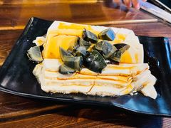 皮蛋豆腐-昱家胡同·烧烤海鲜铜锅涮肉(和平里店)