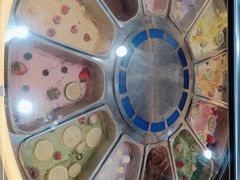 -彩云天云南餐厅