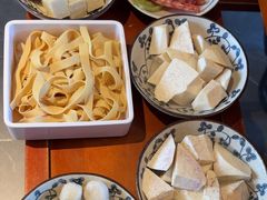 -老员外骨汤火锅(海州古城店)