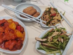 -荣华基·现炒快餐(肇嘉浜路店)