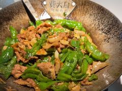 -费大厨辣椒炒肉(高铁吾悦广场店)