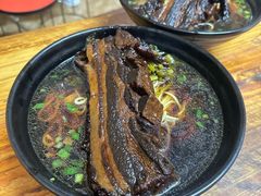 -小龙大肉面馆