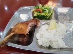 -长安大学渭水滋兰苑餐厅
