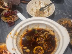 -肥肥虾庄·金牌油焖大虾(杨园滨江时代walk店)