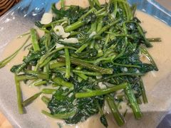 -潮界(LU·ONE凯德晶萃广场店)