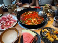 -贵厨酸汤牛肉(花果园国际中心店)