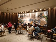 等位区-星巴克臻选(南宁万象城店)