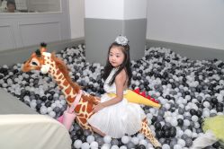 -BabyMonster小怪兽亲子派对·餐厅乐园(金月湾店)