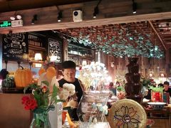 -领鲜活海鲜榴莲自助火锅(东门店)