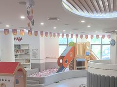 -龙格亲子游泳·水育早教运动中心(上虞钱江中心)